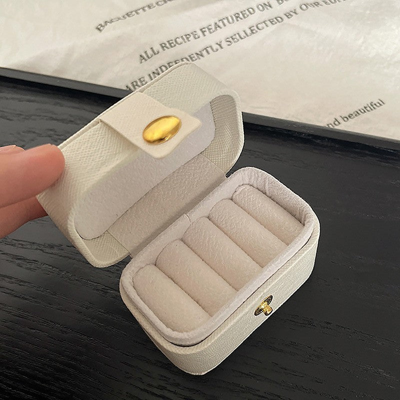 Mini travel jewelry case by Glow Ritual
