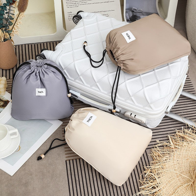 Travel laundry bag by Glow Ritual