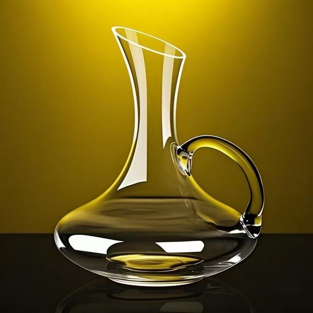 Crystal glass wine decanter by Glow Ritual